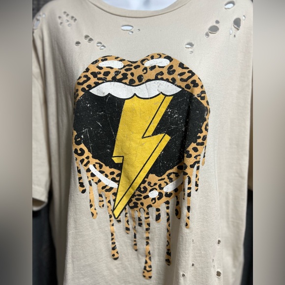 Rock tshirt - Picture 2 of 9